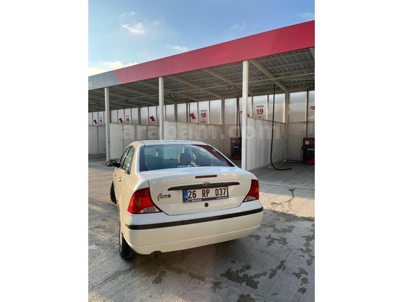 Sahibinden Ford Focus 1.6 Comfort 2004 Model