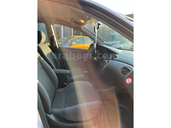 Sahibinden Ford Focus 1.6 Comfort 2004 Model