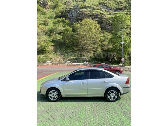Sahibinden Ford Focus 1.6 TDCi Ghia 2007 Model 