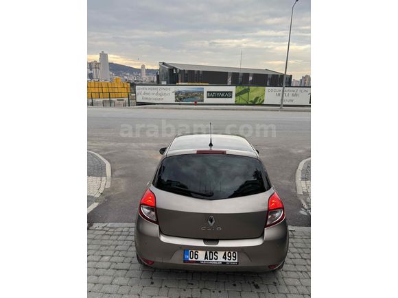 Sahibinden Renault Clio 1.2 Extreme 2010 Model 