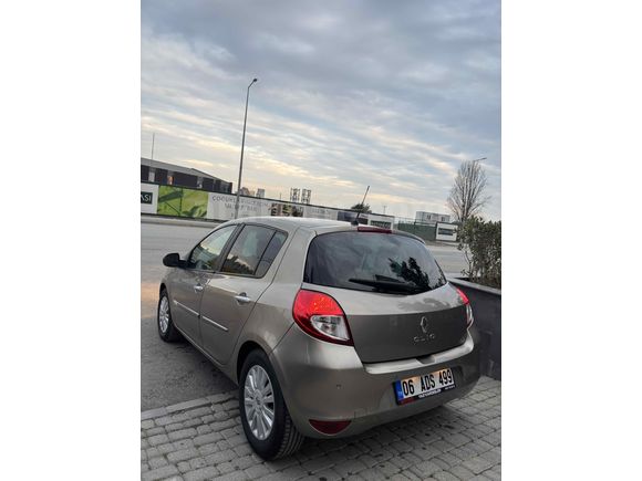 Sahibinden Renault Clio 1.2 Extreme 2010 Model 