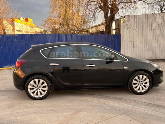 Sahibinden Opel Astra 1.6 Cosmo 2011 Model 