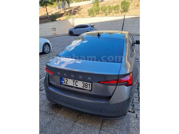 Sahibinden Skoda Octavia 1.5 Mhev Premium Advance Donanım