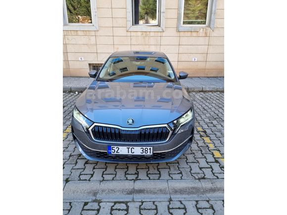 Sahibinden Skoda Octavia 1.5 Mhev Premium Advance Donanım