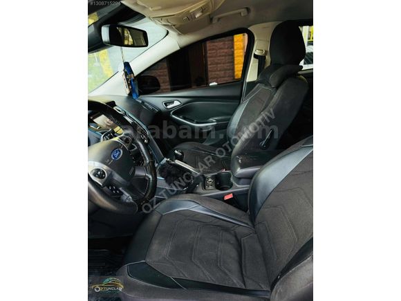 2011 FORD FOCUS lll YENİ KASA TİTANYUM X EN DOLUSU