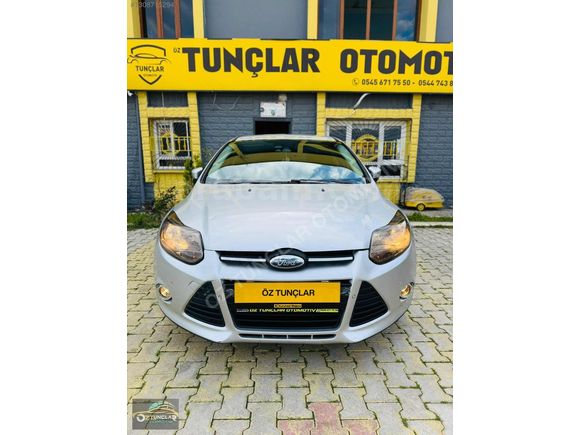 2011 FORD FOCUS lll YENİ KASA TİTANYUM X EN DOLUSU