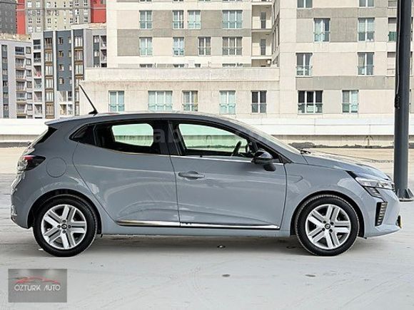 2023 MOD & 67,000 KM & HATASIZ & HAYALET EKRAN & START STOP