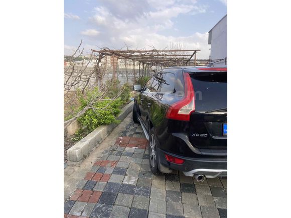 Sahibinden Volvo XC60 2.4 D5 R-Design 2011 Model 