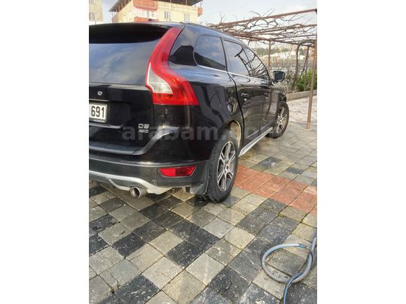Sahibinden Volvo XC60 2.4 D5 R-Design 2011 Model 