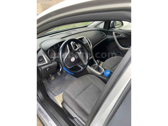 Sahibinden Opel Astra Hb 1.6 Enjoy Plus j kasa 2010 Model 
