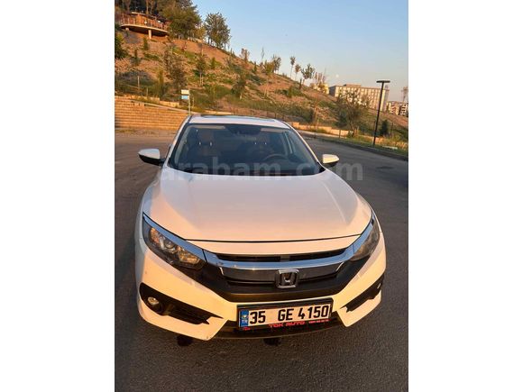 Doktordan temiz küşük km masrafsız civic 