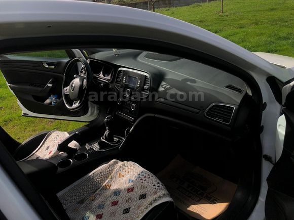 Sahibinden Renault Megane 1.5 dCi Touch 2017 Model