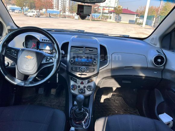 Sahibinden Chevrolet Aveo 1.3 D LT 2012 Model  285000 km Beyaz