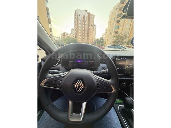 Sahibinden Renault Clio 1.0 TCe Evolution 2024 Model  19.000 km Beyaz