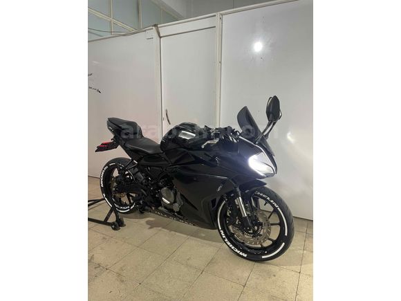 RAZGATLIOĞLU İMZALI EKSTRALI STAGE 1 li 250 SR