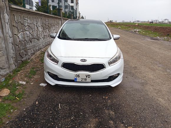 Kia cee'd 2012