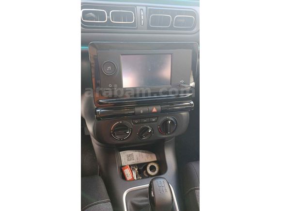 Sahibinden Citroen C3 1.2 PureTech Feel 2023 Model 