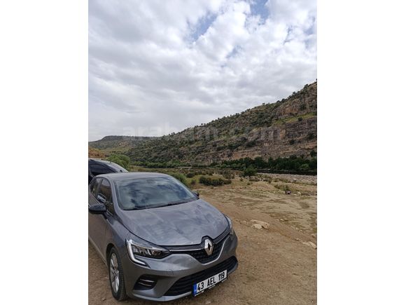 Sahibinden Renault Clio 1.0 TCe Touch 2023 Model