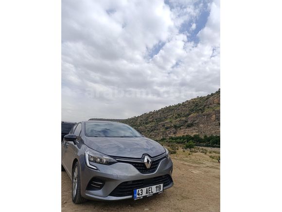Sahibinden Renault Clio 1.0 TCe Touch 2023 Model