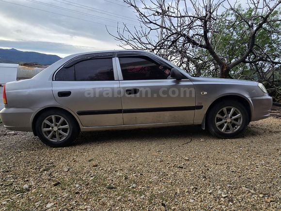 Sahibinden Hyundai Accent 1.5 CRDi Admire 2005 Model