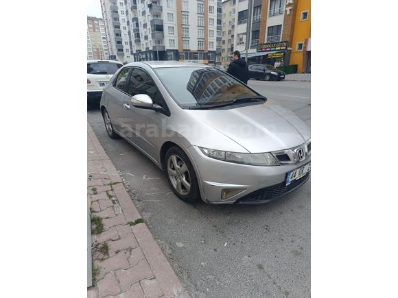 Sahibinden Honda Civic 1.4 Comfort 2011 Model