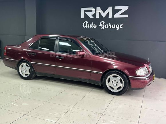 RMZ AUTO'DAN 1996 MERCEDES C200 