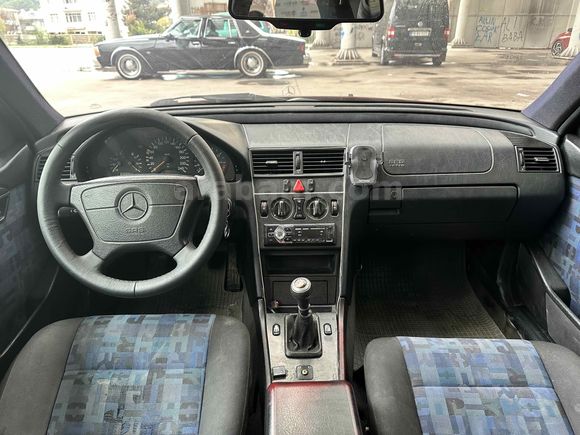 RMZ AUTO'DAN 1996 MERCEDES C200 