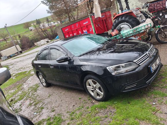 Sahibinden Volkswagen Jetta 1.6 TDi Trendline 2014 Model