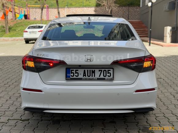 BOYASIZ CİVİC 1.5 VTEC ECO ELEGANCE PLUS 129 HP FAB. LPG BEYAZ