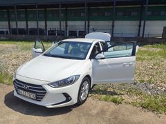 Sahibinden Hyundai Elantra 1.6 CRDi Style Plus 2017 Model  156.000 km Beyaz