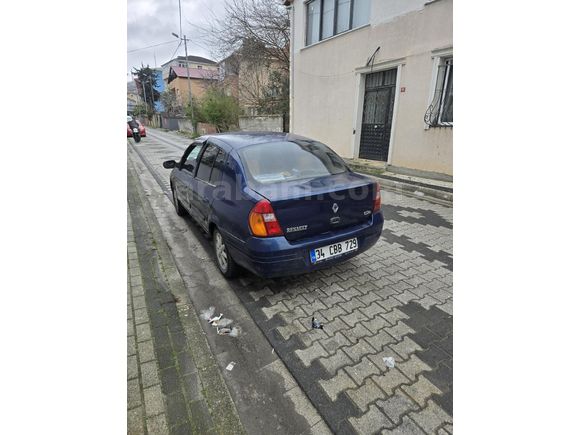 Bayram Mercan Otomotivden Renault Clio 1.4 RNA 2001 Model İstanbul