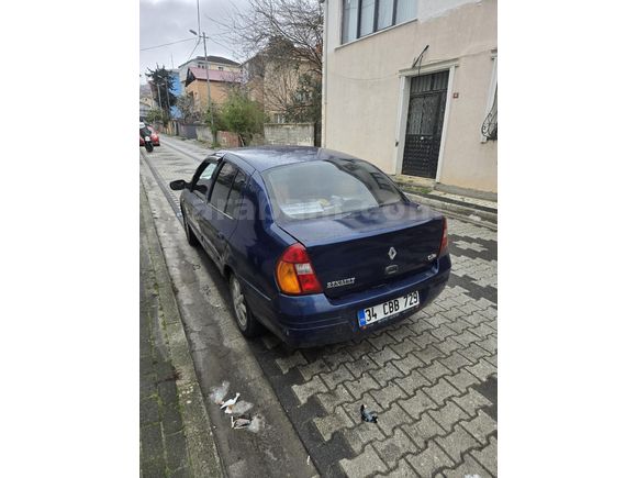Bayram Mercan Otomotivden Renault Clio 1.4 RNA 2001 Model İstanbul