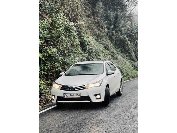 Sahibinden Toyota Corolla 1.33 Life 2015 Model  