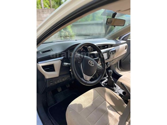 Sahibinden Toyota Corolla 1.33 Life 2015 Model  