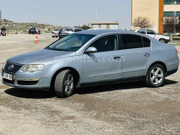 Sahibinden Volkswagen Passat 1.6 Trendline 2006 Model 