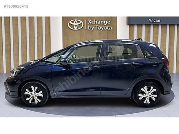 Galeriden Honda Jazz 1.5 Hybrid Elegance 2024 Model Antalya 20.330