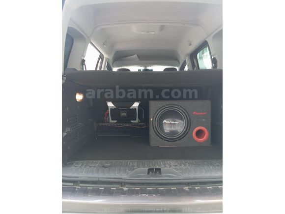 Sahibinden Renault Kangoo Multix 1.5 dCi Exclusive 2019 Model