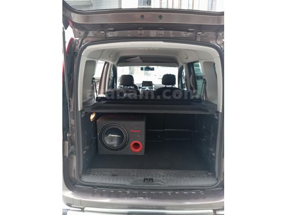 Sahibinden Renault Kangoo Multix 1.5 dCi Exclusive 2019 Model