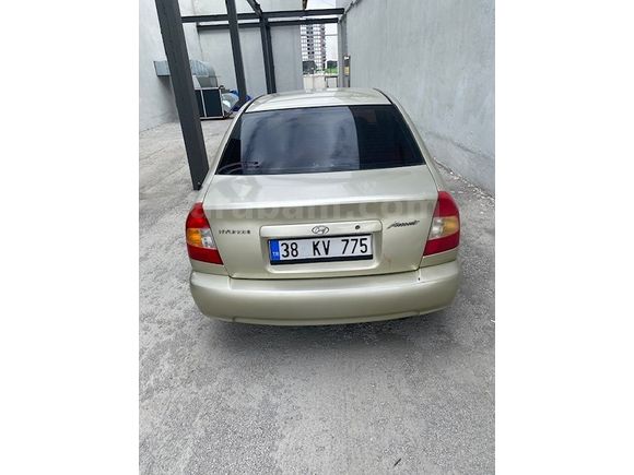 Sahibinden Hyundai Accent 1.5 1.5i GLS 2002 Model 