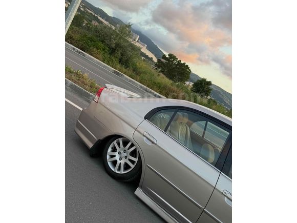Sahibinden Honda Civic 1.6i VTEC ES 2004 Model 