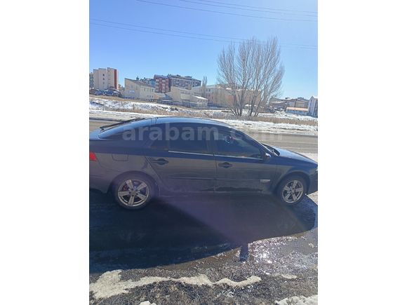 Sahibinden Renault Laguna 1.6 Privilege 2006 Model