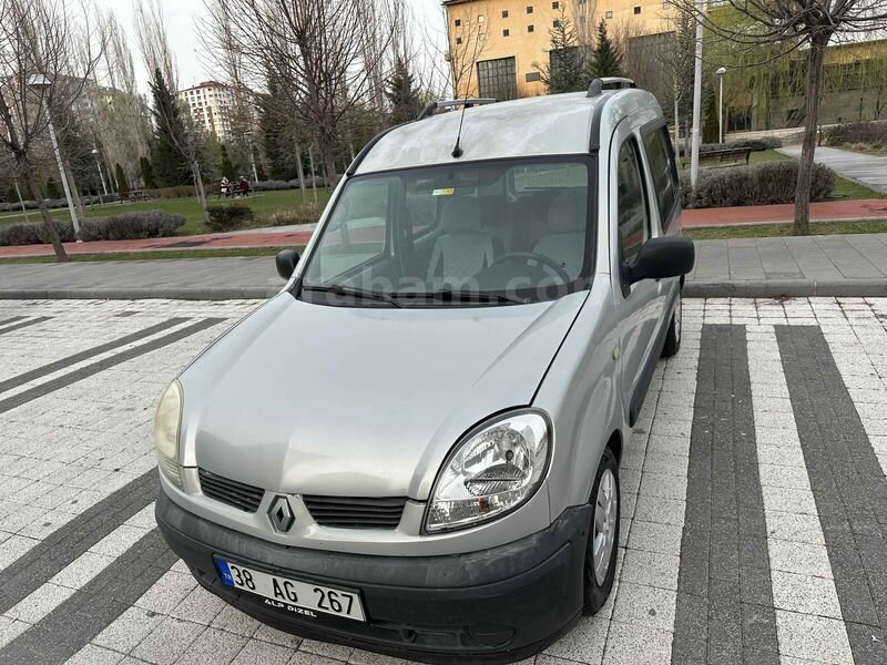 Galeriden Renault Kangoo 1.5 dCi Expression 2006 Model Kayseri 318.000 km Gri