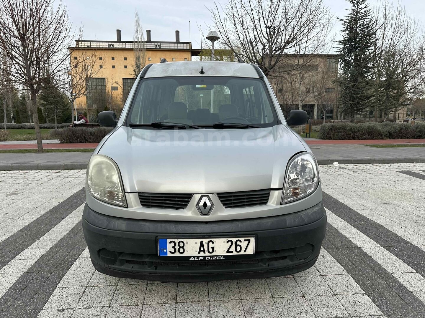 Galeriden Renault Kangoo 1.5 dCi Expression 2006 Model Kayseri 318.000 km Gri 3