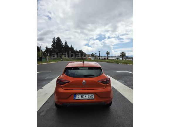 Sahibinden Renault Clio 1.0 TCe Touch 2023 Model  63.000 km Turuncu