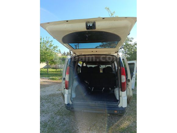 Sahibinden Fiat Doblo Combi 1.4 Safeline 2010 Model