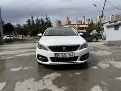 Boyasız, tramersiz, EAT8 , dizel, otomatik, cam tavan, daha temizi yok