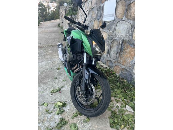 Sahibinden Kawasaki Z 300 2015 Model Muğla 21.000 km Yeşil