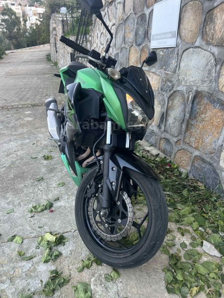 Sahibinden Kawasaki Z 300 2015 Model Muğla 21.000 km Yeşil