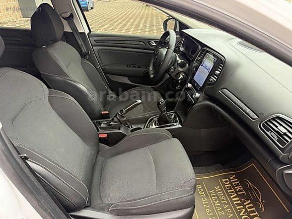 2019 MODEL MEGAN 4 JOY TESLA EKRANLI 127.000 BİNDE