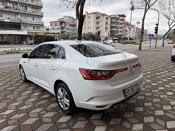 2019 MODEL MEGAN 4 JOY TESLA EKRANLI 127.000 BİNDE